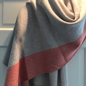 Banana Republic wrap